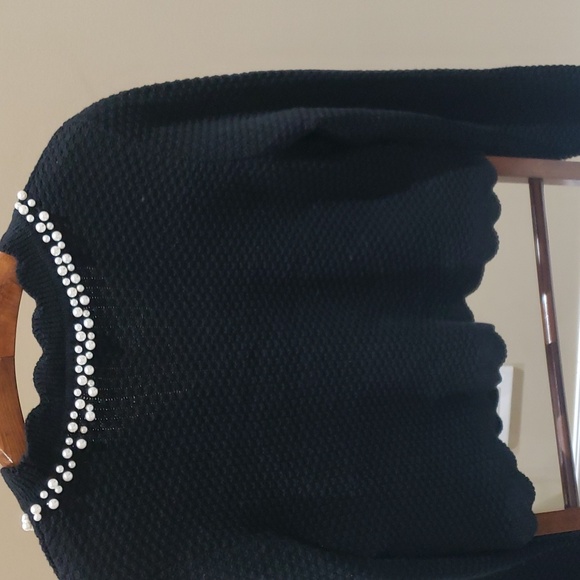 Nwt medium  House of Harlow black sweater with pearls - Picture 11 of 15